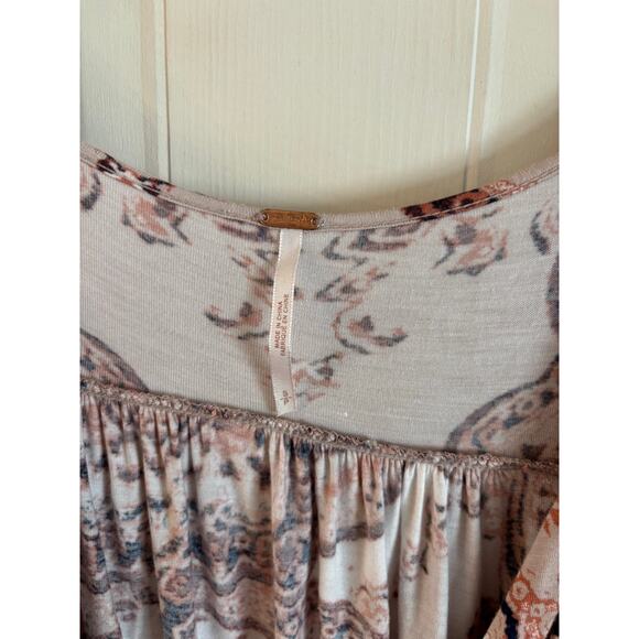 Free People Fiona Bell Sleeve Surplice Paisley Long Sleeve Top Blouse Small - Picture 6 of 6